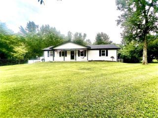 Foreclosed Home - 108 SHERWOOD DR, 40484