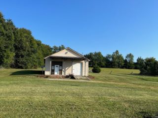 Foreclosed Home - 147 FAIR GROUND RD, 40484