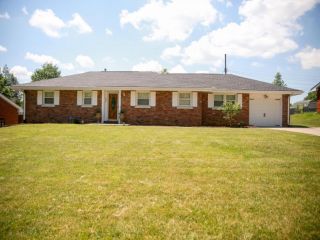 Foreclosed Home - 1610 AUBURN DR, 40505