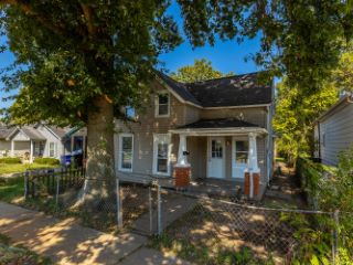 Foreclosed Home - 409 ASH ST, 40508
