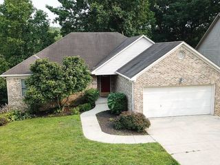 Foreclosed Home - 1014 FOREST LAKE DR, 40515
