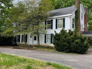 Foreclosed Home - 4690 OLD RICHMOND RD, 40515