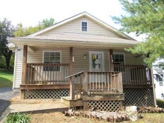 Foreclosed Home - 218 GLASS AVE, 40601
