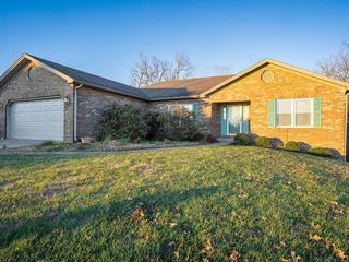 Foreclosed Home - 857 RIDGEVIEW DR, 40601