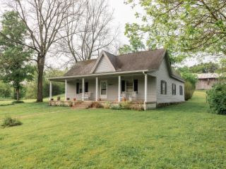 Foreclosed Home - 4359 CAMP PLEASANT RD, 40601