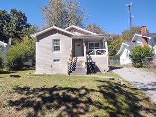Foreclosed Home - 518 CHESTNUT ST, 40701