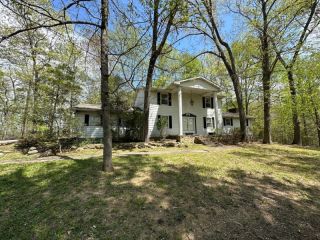 Foreclosed Home - 190 KEENELAND TRL, 40701