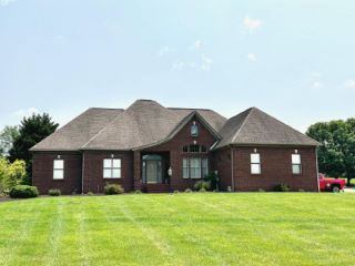 Foreclosed Home - 510 BRIARWOOD TRCE, 40701