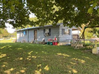 Foreclosed Home - 2306 GORDON HILL PIKE, 40701