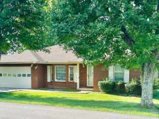 Foreclosed Home - 1008 CARDINAL DR, 40701