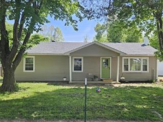 Foreclosed Home - 41 L KARR RD, 40729