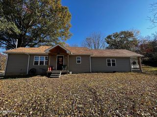 Foreclosed Home - 4893 ROUGH CREEK RD, 40744