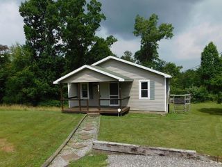 Foreclosed Home - 279 CAMPGROUND SCHOOL RD, 40744