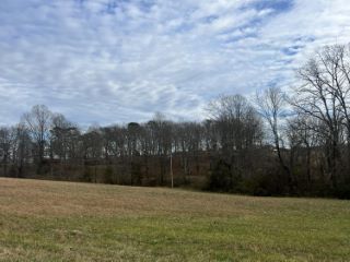 Foreclosed Home - 999 KEAVY RD, 40744