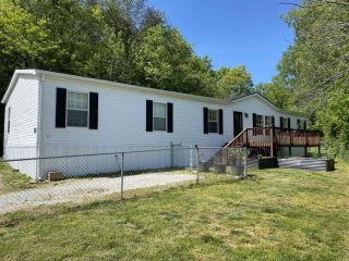 Foreclosed Home - 320 JOHNNY MILLER RD, 40769