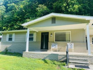 Foreclosed Home - 56 ROCKHOUSE BRANCH RD, 40962