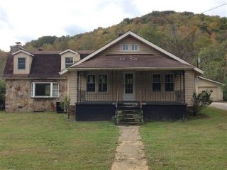 Foreclosed Home - 555 Beans Fork Rd, 40965