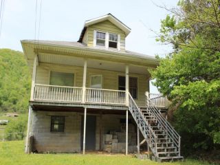 Foreclosed Home - 105 MARY ST, 40977
