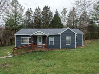 Foreclosed Home - 805 MANN RD, 41030
