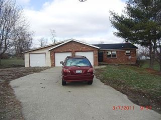 Foreclosed Home - List 100005905