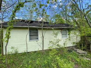 Foreclosed Home - List 100560493