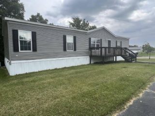 Foreclosed Home - 2008 STATE HIGHWAY 1704, 41164