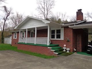 Foreclosed Home - 693 AIRPORT DR, 41222