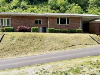 Foreclosed Home - 67 TAYLOR RD, 41501