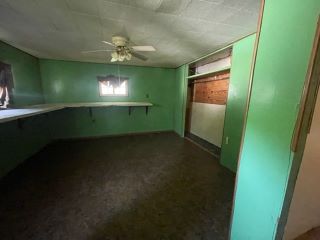 Foreclosed Home - 8055 STATE HIGHWAY 194 E, 41539
