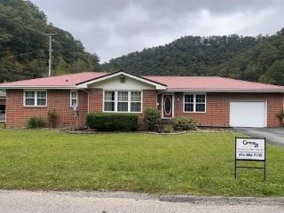 Foreclosed Home - 71 BANK LN, 41553