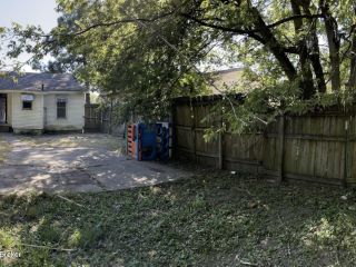 Foreclosed Home - 836 N 10TH ST, 42001