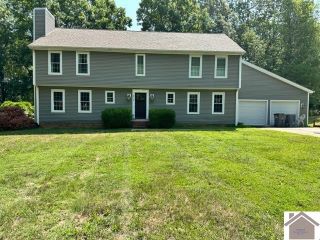 Foreclosed Home - 412 CASTLETON PIKE, 42003