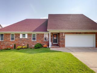 Foreclosed Home - 206 METCALF LN, 42020