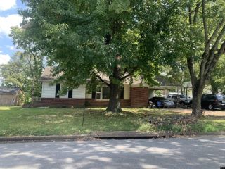 Foreclosed Home - 401 W HIGHLAND DR, 42041
