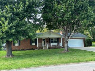 Foreclosed Home - 307 HERITAGE DR, 42066