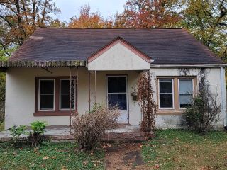 Foreclosed Home - 418 S 9TH ST, 42071