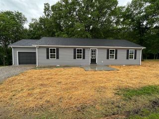 Foreclosed Home - 8099 RICHARDSVILLE RD, 42101