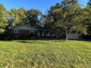 Foreclosed Home - 534 MINNIE WAY, 42101