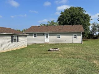 Foreclosed Home - 279 CARTER SIMS RD, 42104