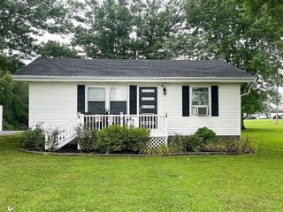 Foreclosed Home - 2897 MACEDONIA RD, 42120