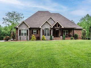 Foreclosed Home - 8926 WOODBURN ALLEN SPRINGS RD, 42122