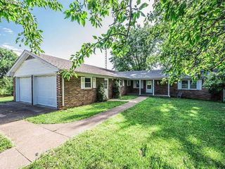 Foreclosed Home - 419 HORACE JOHNSON RD, 42122