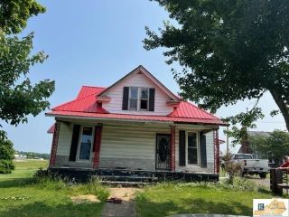 Foreclosed Home - 130 COLLEGE ST, 42133
