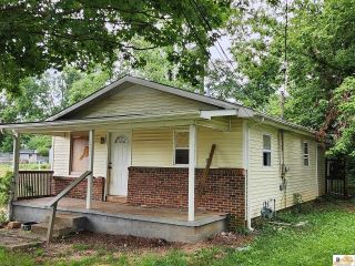 Foreclosed Home - 200 FRAZIER AVE, 42141