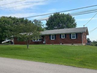 Foreclosed Home - 205 ADAIRLAND CT, 42141