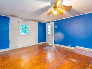 Foreclosed Home - 615 S LEWIS ST, 42141
