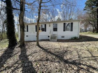 Foreclosed Home - 261 BLUEGRASS DR, 42164