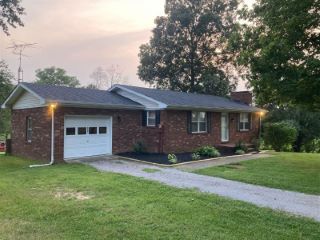Foreclosed Home - 6241 BOWLING GREEN RD, 42164