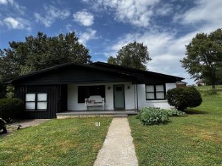 Foreclosed Home - 101 BELMONT PARK AVE, 42164