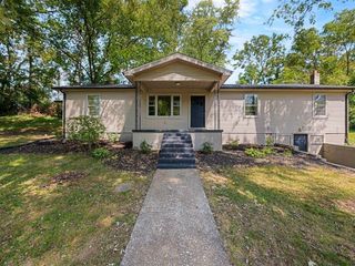 Foreclosed Home - 166 CHALYBEATE RD, 42171